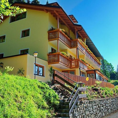 Hotel Raunig Bad Kleinkirchheim Bagian luar foto